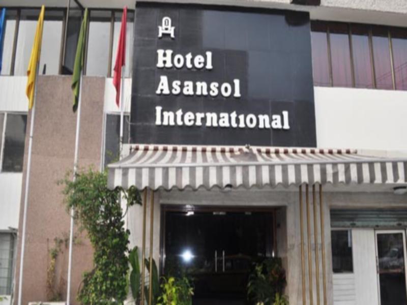 Hotel Asansol International Екстер'єр фото