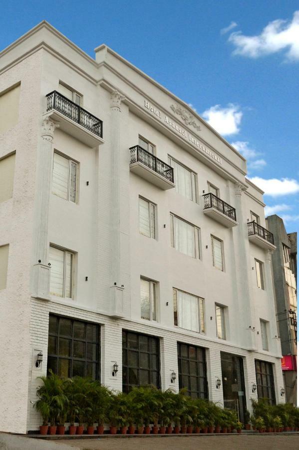 Hotel Asansol International Екстер'єр фото