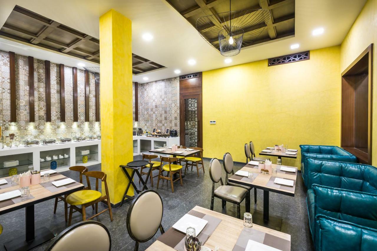 Hotel Asansol International Екстер'єр фото
