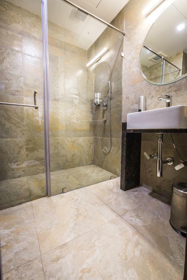 Hotel Asansol International Екстер'єр фото